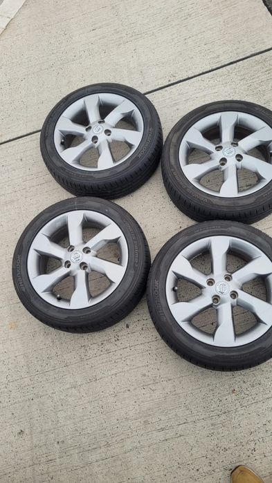 185/55 R16 Колеса Nissan в зборі