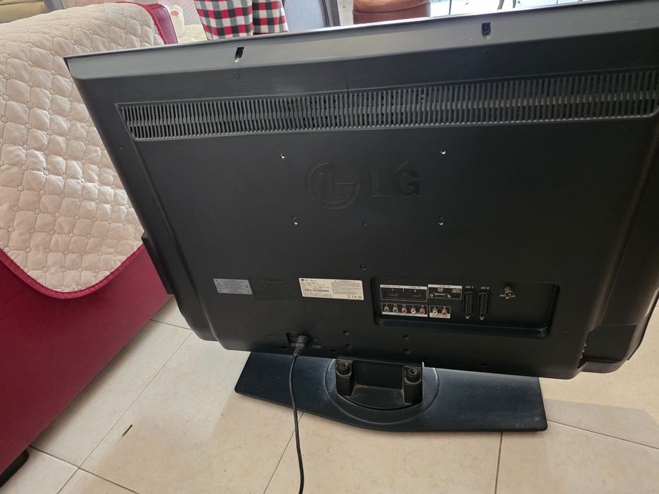 LG LCD TV 32 Inches447190627748433921