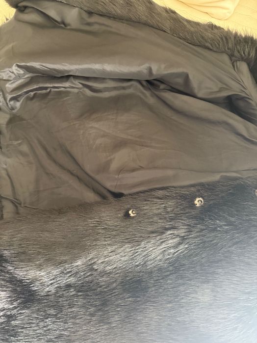 Casaco de pelo preto