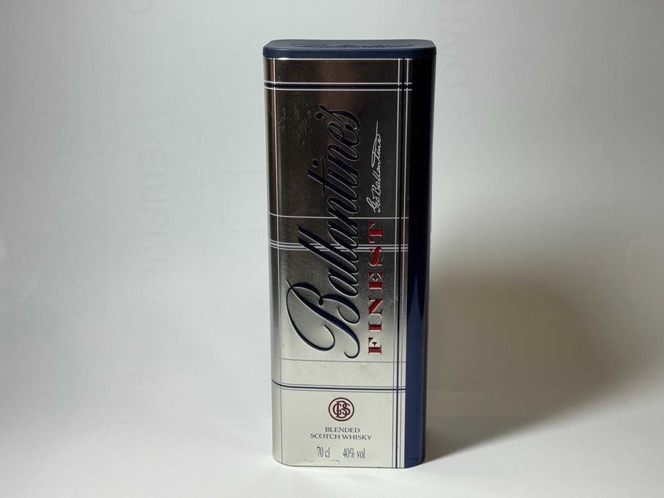 Подарочная металлическая коробка с формой для льда BALLANTINE'S Whisky