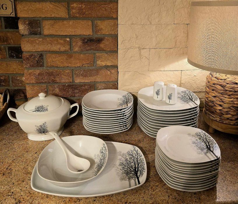 Zastawa obiadowa na 12 osób