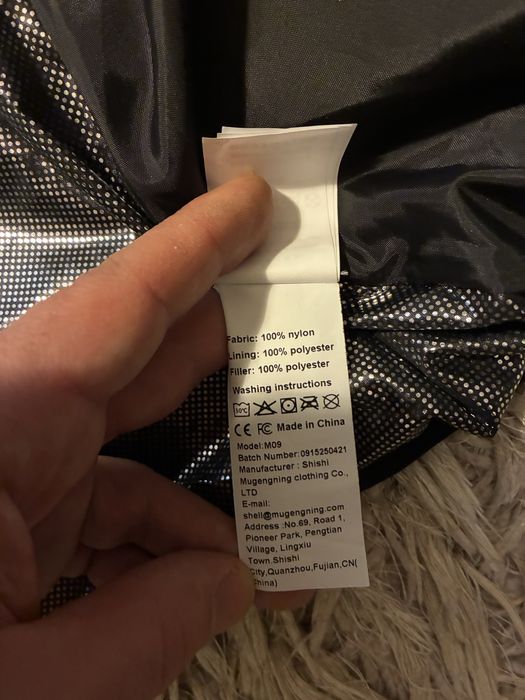 Kurtka podgrzewana przez power bank