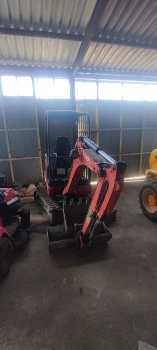 Kubota  kx 019-4