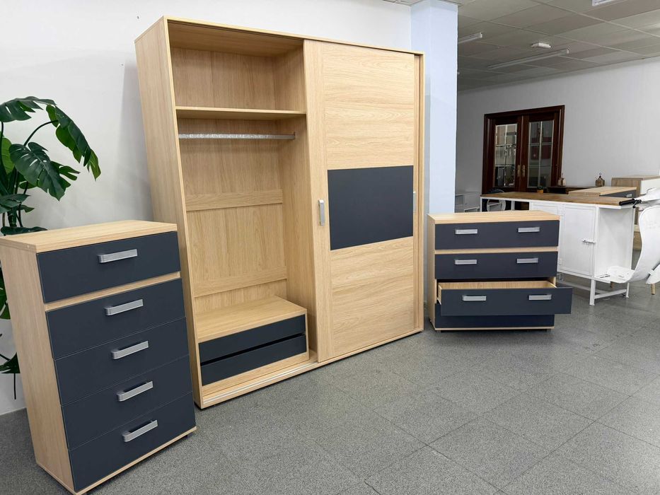 Roupeiro novo Levamos a sua casa Envio gratis