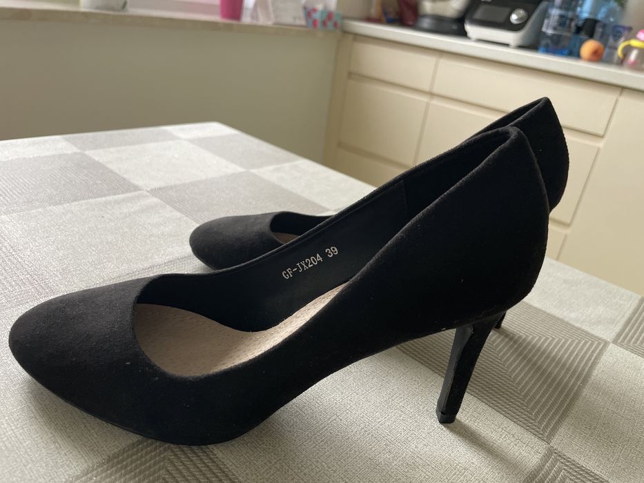 Buty damskie 39 NOWE