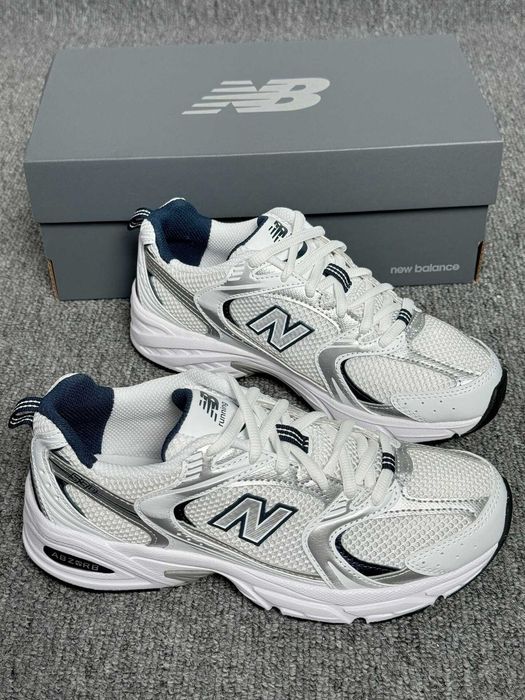 NB_MR530_AD_Srebrny_Srebrny 36