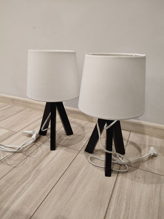 Lampki nocne do sypialni lub salonu