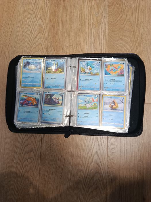 Album z kartami pokemon