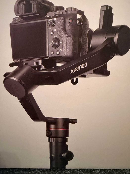 Estabilizador de Câmera FeiyuTech AK2000 | Bluetooth | WIFI | LCD | 360° para Canon Sony Panasonic - Preto