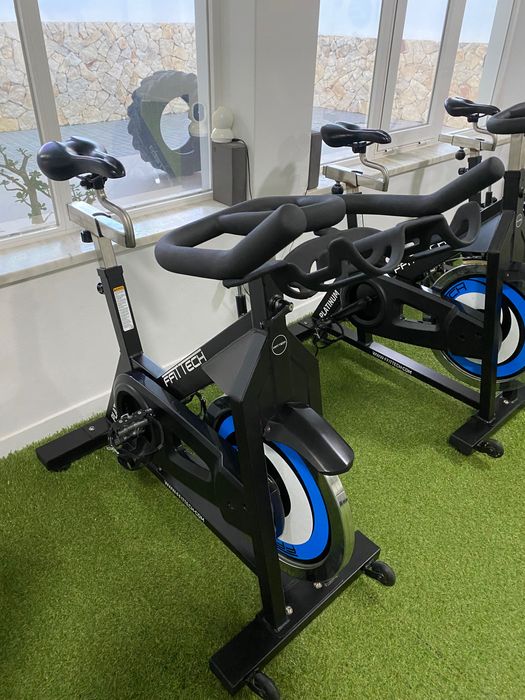 Vende-se 3 bicicletas de spinning. Vende-se à unidade