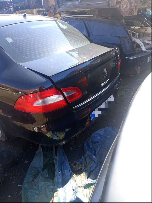 Стоп Skoda superb акпп 3.6 LRJ(6A) супер б ліхтар фонар фара оптика мо