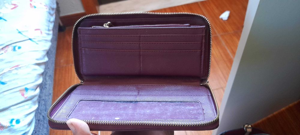 Carteira em bom estado