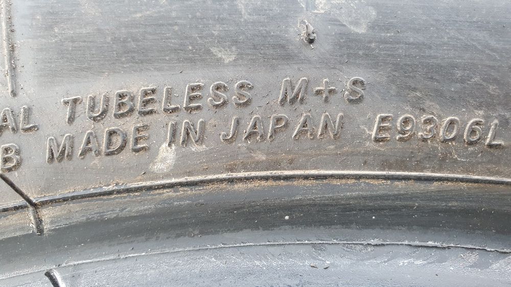 285/65 R17  4шт Yokohama (Йокохама) Авторезина, шини.