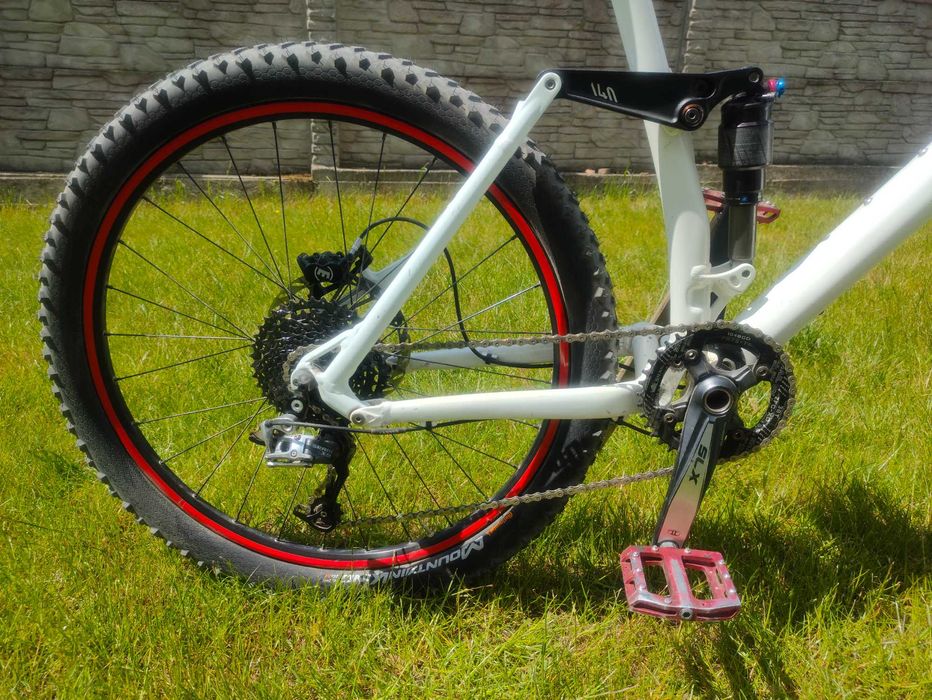 FullCanyon Magura mt5  Fox 160 Fox 165 203mm truvativ sram x9. ~12kg