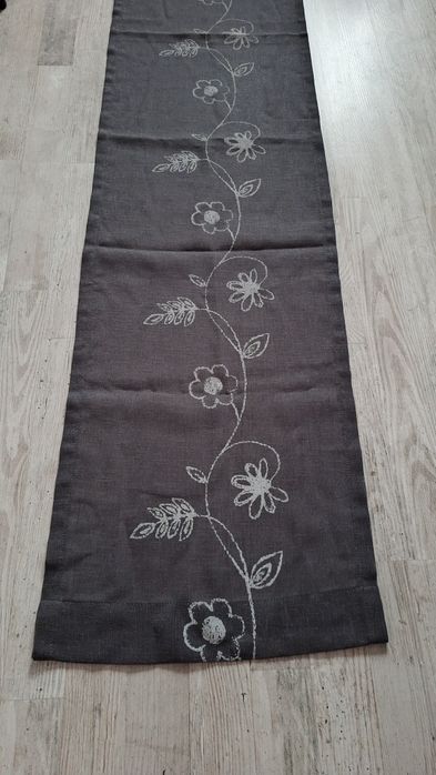 Bieżnik rozm. 232x38