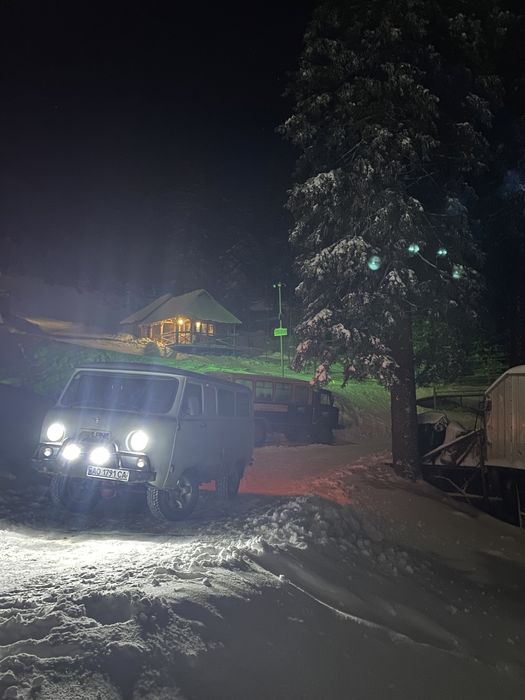 Трансфер на Драгобрат,джипінг,поїздки до озер Герешаска,Ворожеска