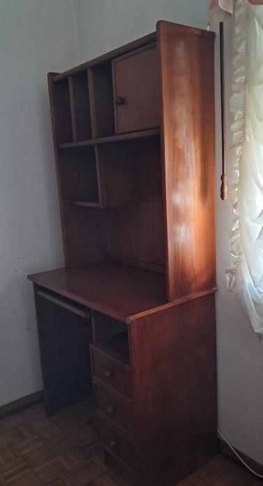 Secretaria em pinho mel