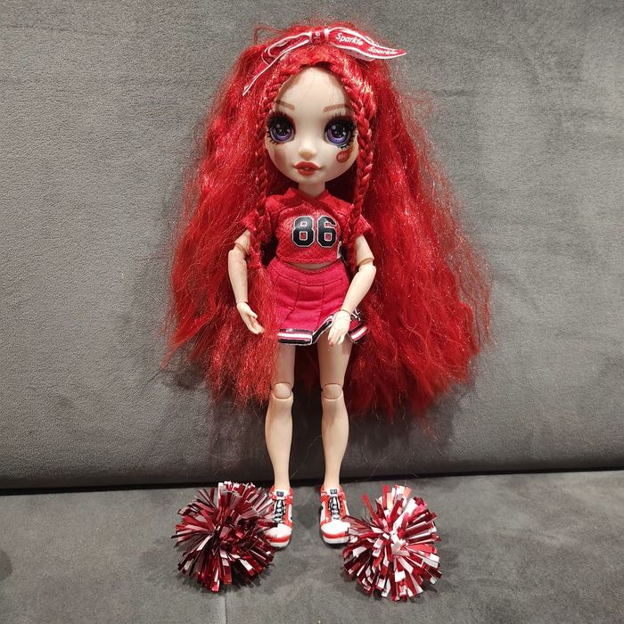 Sprzedam lalkę Raibow High