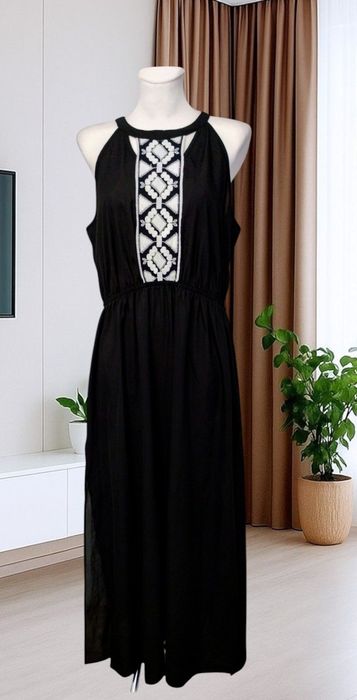 Długa piękna czarna sukienka maxi haft boho ​rozmiar 40/42