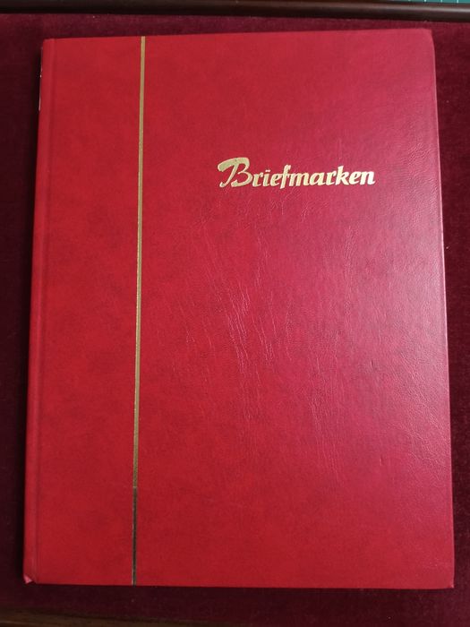 Classificador com 250 selos diferentes temática barcos