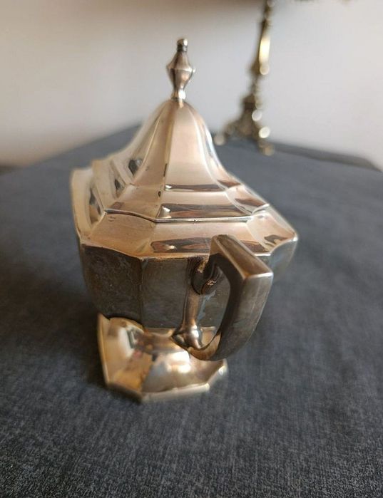 Cukiernica z Herbem 1920 rok  SREBRO Art Deco