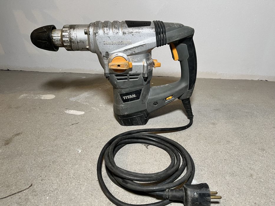 Młotowiertarka TITAN SDS
