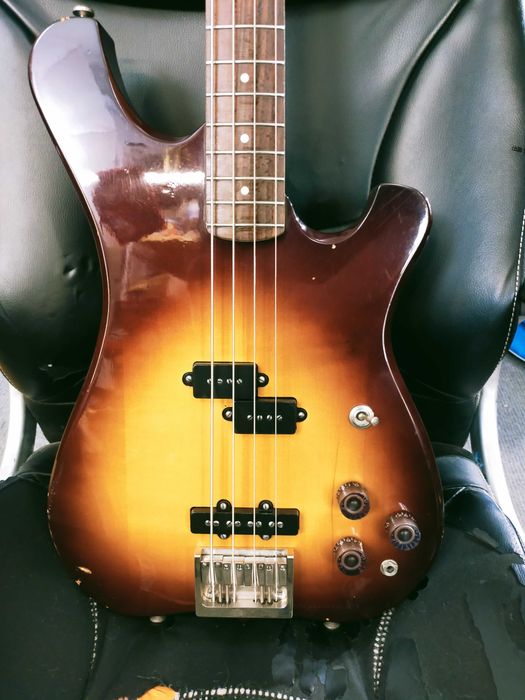 Jolana JANTAR Bass 1988