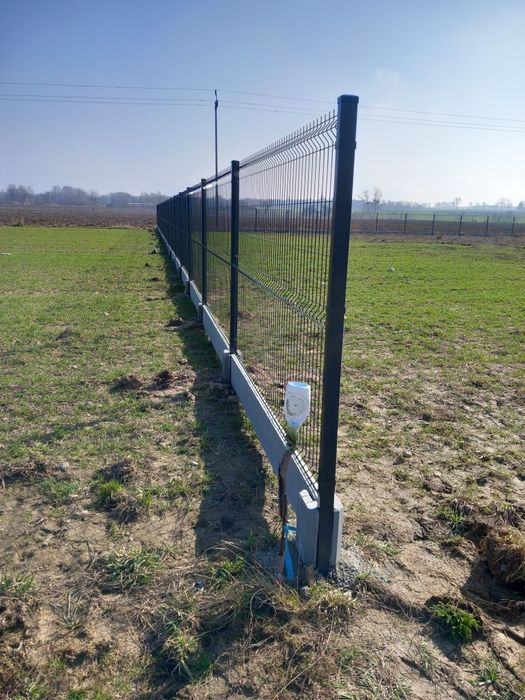 Ogrodzenia panelowe, panele ogrodzeniowe, płot panelowy