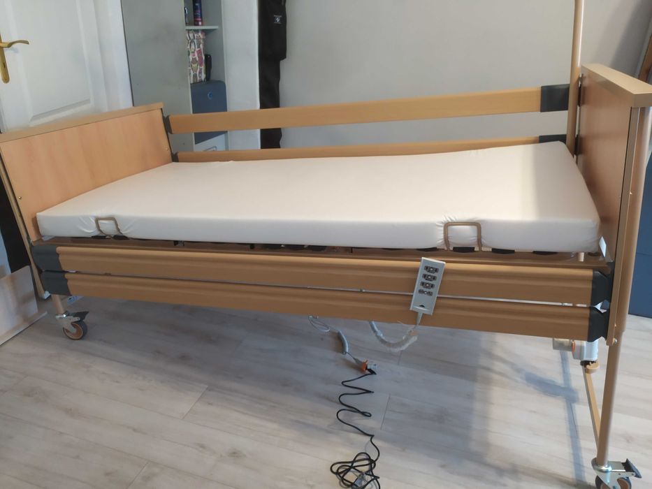 Łóżko rehabilitacyjne na pilota wynaje,m DOWÓZ I MONTAŻ GRATIS