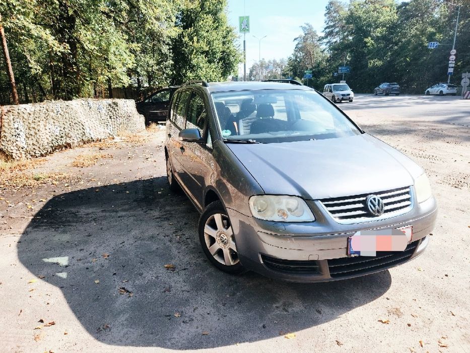 VW Touran 2006, дизель 2.0