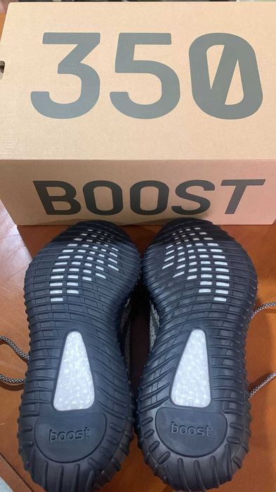 Tênis yeezy Original