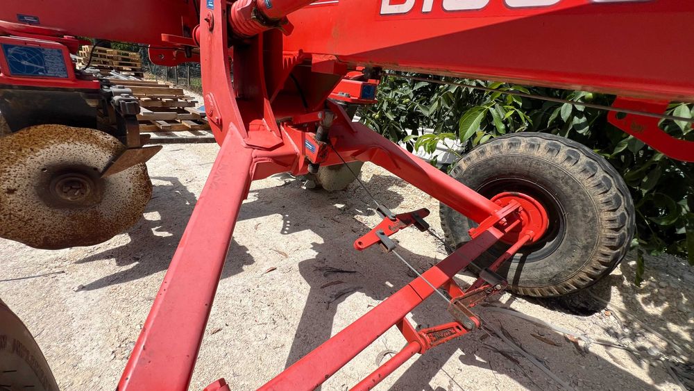 Grade de Discos KUHN DISCOVER XS 24/660 – Ano 2007