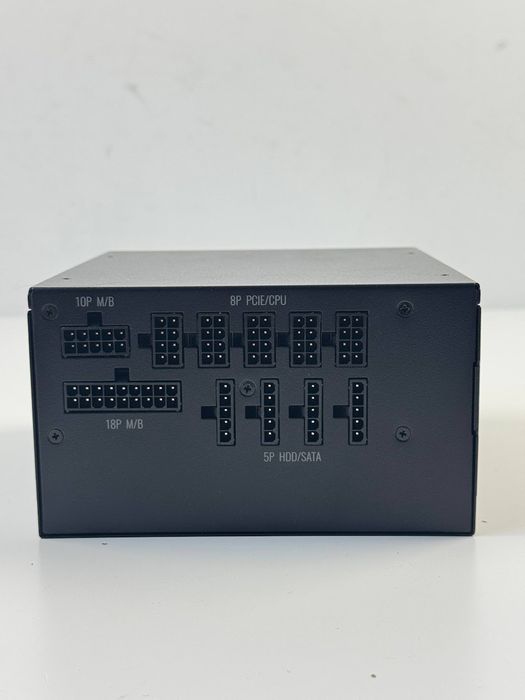 Блок живлення Cooler Master MWE Gold 750 V2 (ATX, 750 Вт, 80 PLUS Gold, повністю модульний) (MPE-7501-AFAAG-EU)