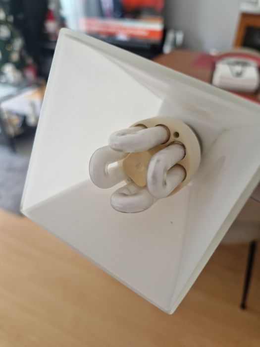 Candeeiro de Tecto Suspenso – 4 Pontos de Luz (com lâmpadas incluídas)