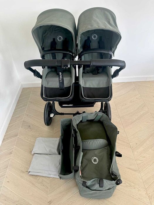 Wózek podwójny rok po roku Bugaboo Donkey 5 Forrest Green duo + gondola