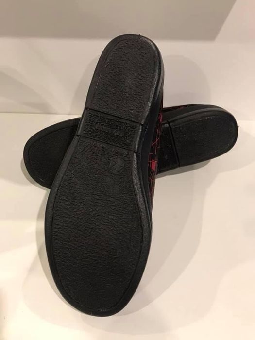 Nowe wygodne buty materiałowe Fischer - rozm. 41, haluksy
