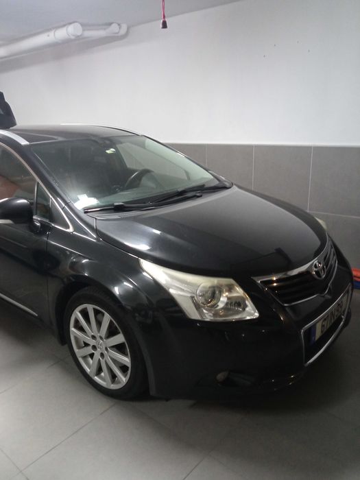 Toyota Avensis 2.2 150cv