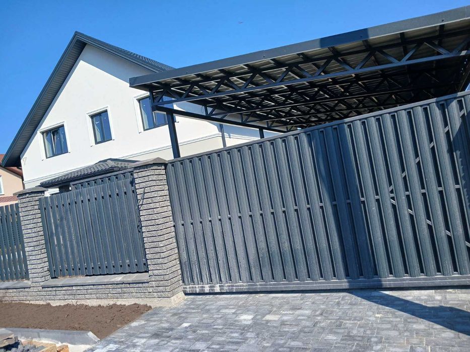 Продаж будинку с. Нове заг.пл. 188м.кв. 5 кімнат 6 соток