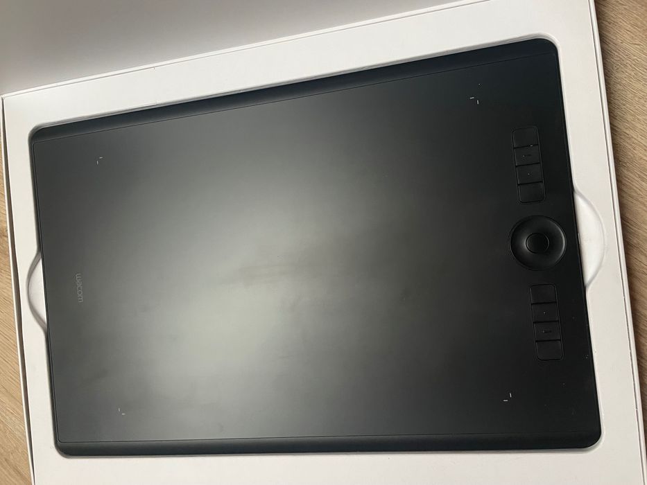 Tablet graficzny Wacom Intuos Pro L