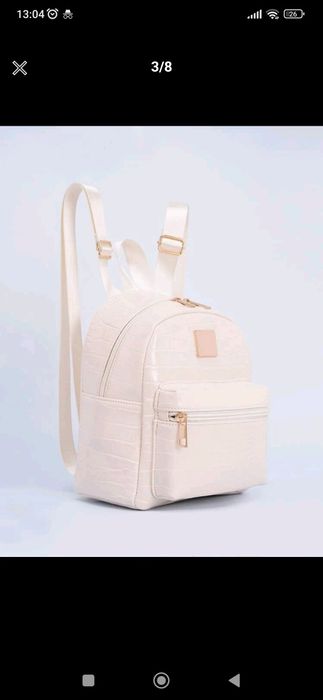 Mochila branca pequena