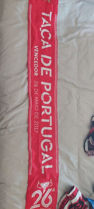 Chachecol oficial benfica raro vencedor personalizado