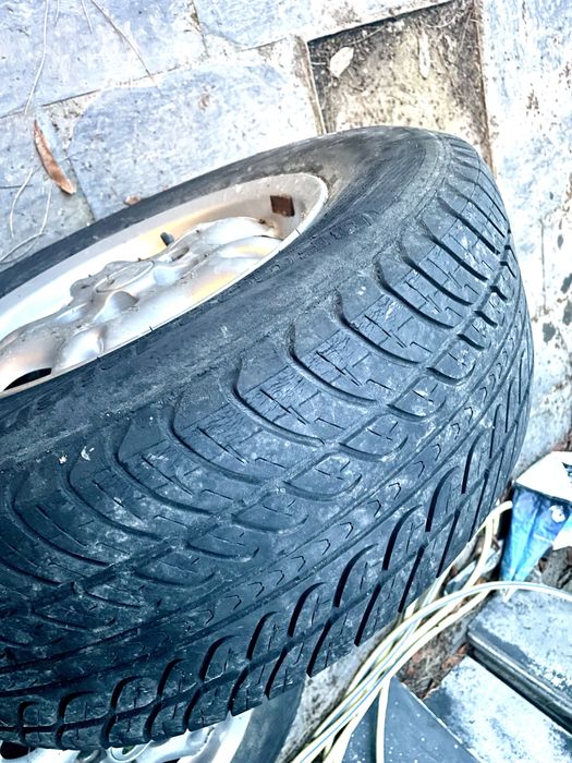 Pneus BF Goodrich 255/65R16