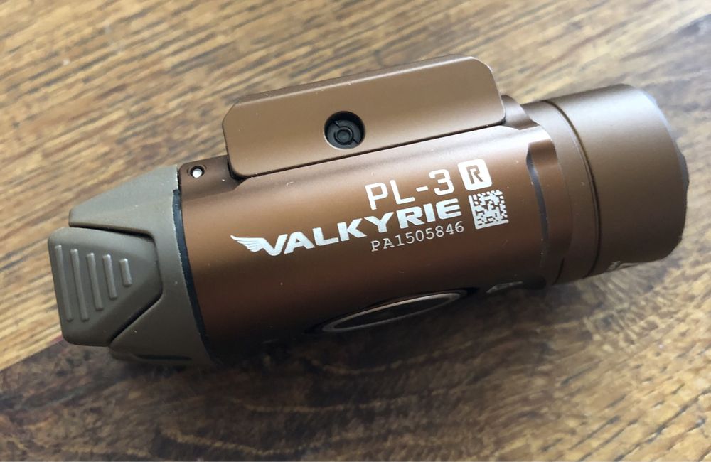 Latarka Olight Valkyrie PL-3R