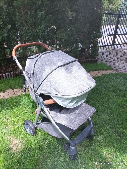 Wózek spacerówka Oyster Zero