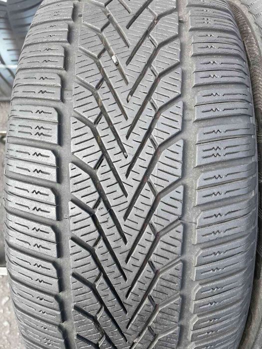 Шини  225/60 R16 пара Dunlop 2023р зима 6,5мм