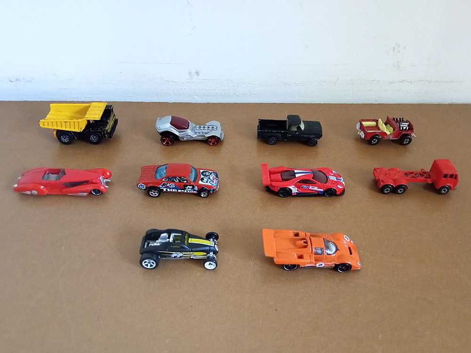 Carros Em Miniatura - Majorette, Matchbox, Hot Wheels e Guisval