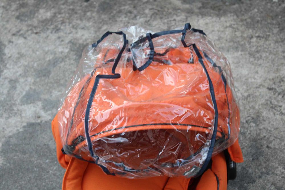 Cadeira Auto Bebecar grupo 0+ (0-13 kg) com Todos os Acessórios