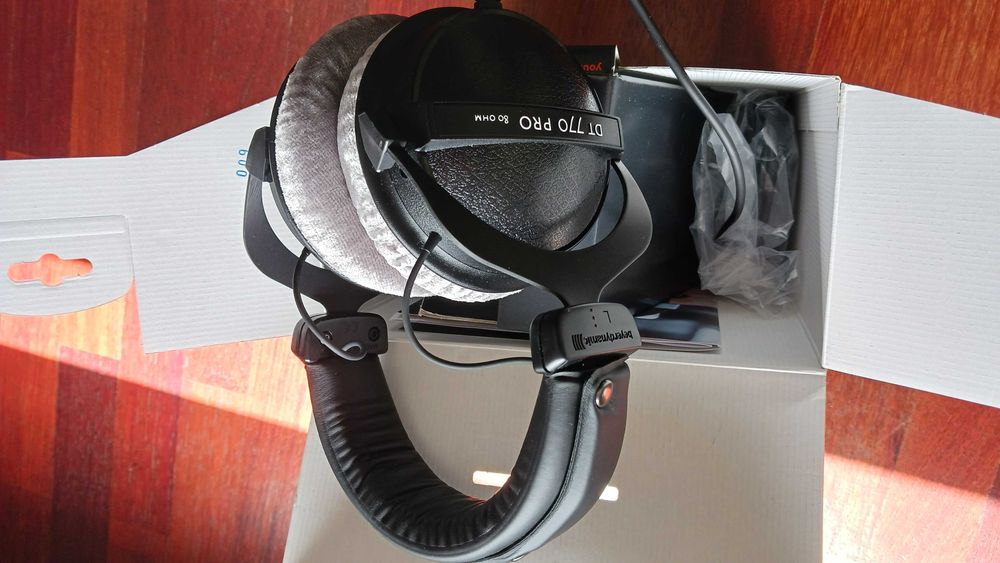 Auscultadores HI FI Beyerdynamic - DT 770 Pro 80 Ohm