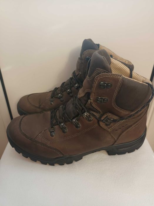 Ботинки Ecco кожаные