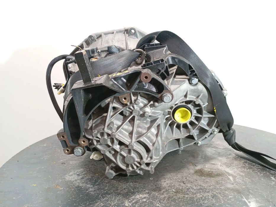Caixa De Velocidades RENAULT MASTER III CAJA/CHASIS (EV, HV, UV) 2.3 DCI 125 FWD (EV0C, EV0D, EV0J, HV0C, HV0D, HV0H,... PF6054 M1-B3-131